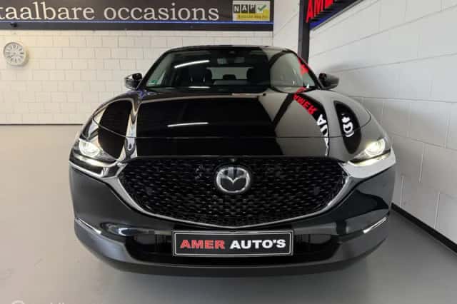 Mazda CX-30 (2019) thumbnail 2