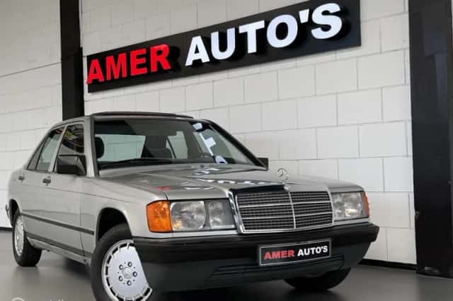 Mercedes-Benz 190-Serie (1983) thumbnail 1