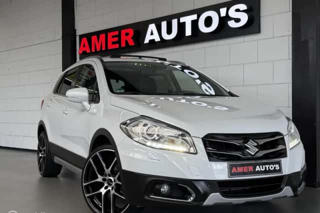 Suzuki SX4 S-Cross (2016) thumbnail 1