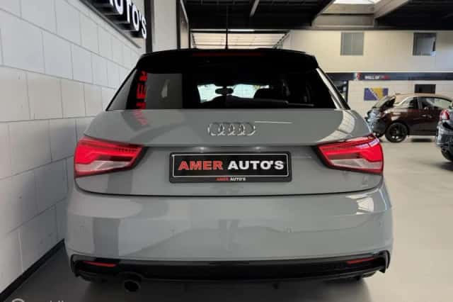Audi A1 (2018) thumbnail 5