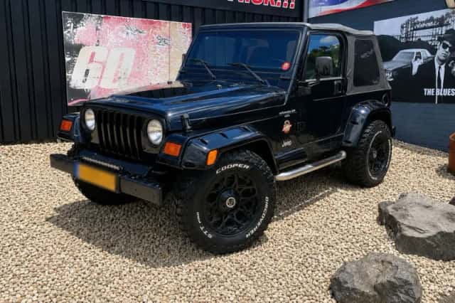 Jeep Wrangler (2000) thumbnail 5