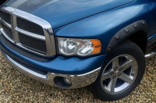 Dodge RAM (2002) thumbnail 4