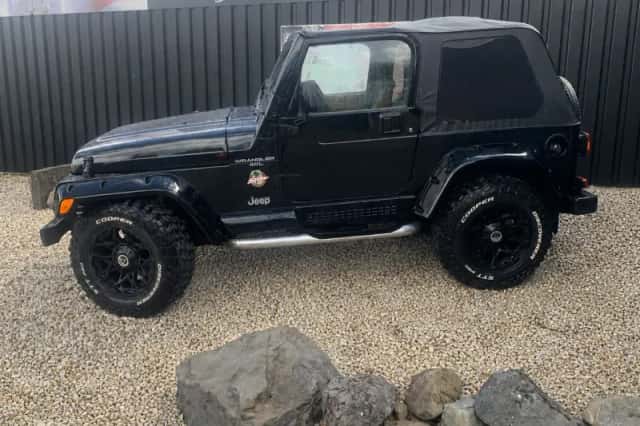 Jeep Wrangler (1997) thumbnail 6