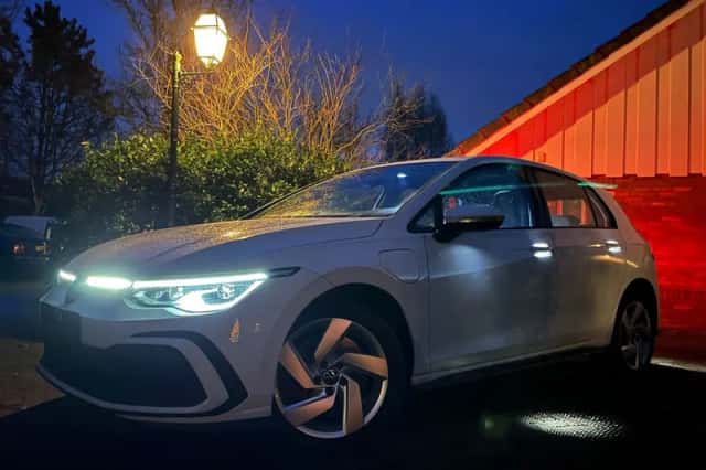 Volkswagen Golf (2022) thumbnail 2