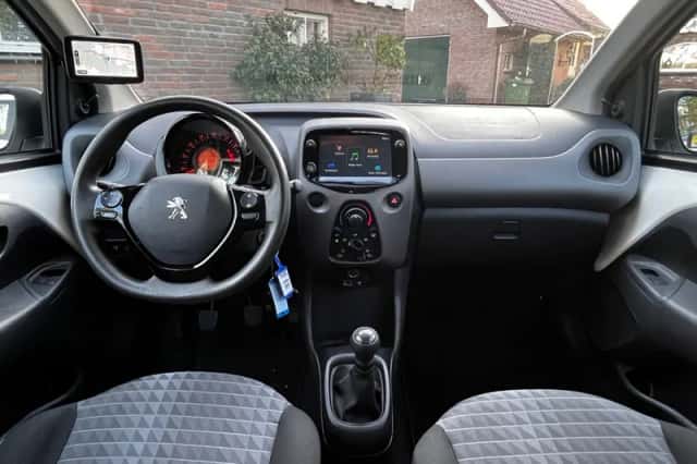 Peugeot 108 (2020) thumbnail 5