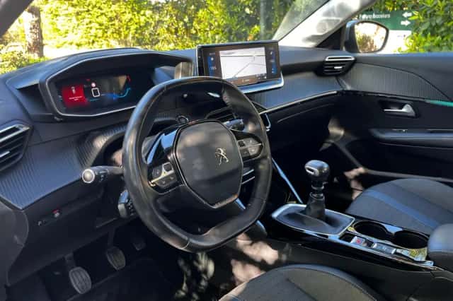 Peugeot 208 (2021) thumbnail 5