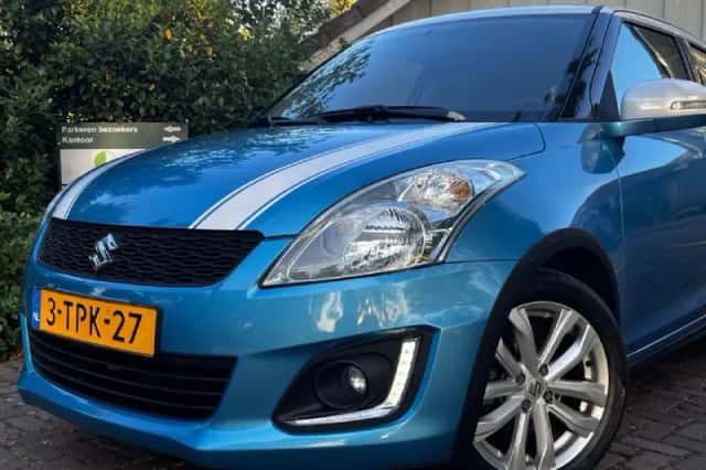 Suzuki Swift (2014) thumbnail 3