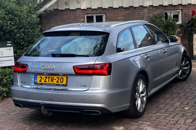 Audi A6 (2015) thumbnail 2