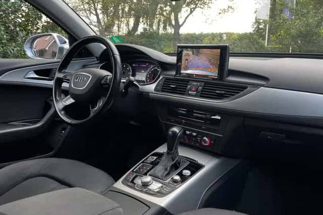 Audi A6 (2015) thumbnail 4