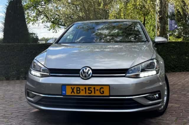 Volkswagen Golf (2018) thumbnail 6