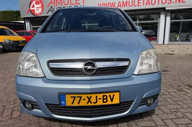 Opel Meriva (2007) thumbnail 4