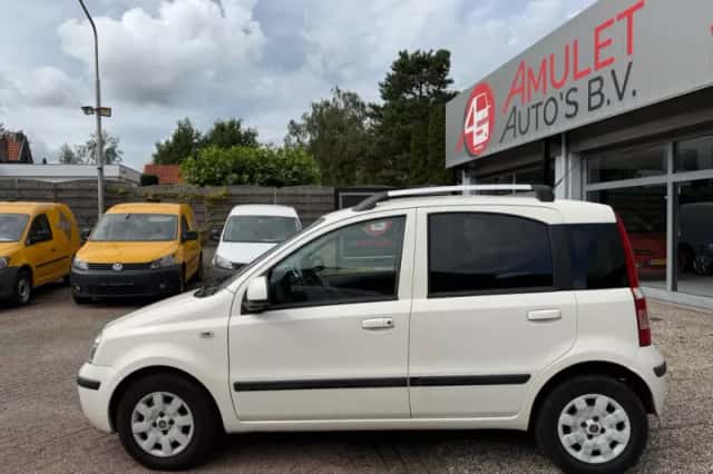 Fiat Panda (2011) thumbnail 1