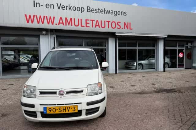 Fiat Panda (2011) thumbnail 3
