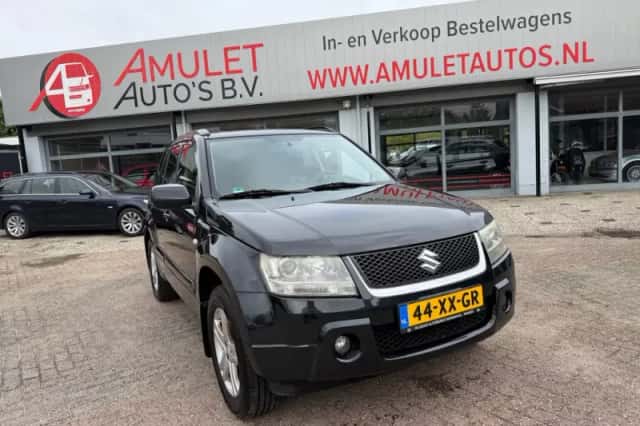 Suzuki Grand Vitara (2007) thumbnail 4