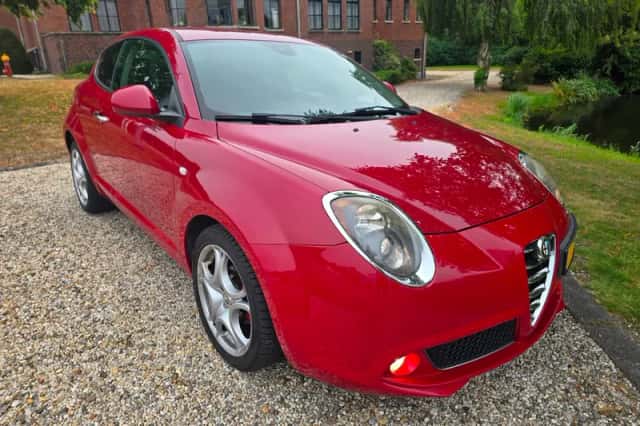 Alfa Romeo Mito (2014) thumbnail 2