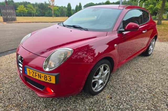 Alfa Romeo Mito (2014) thumbnail 4