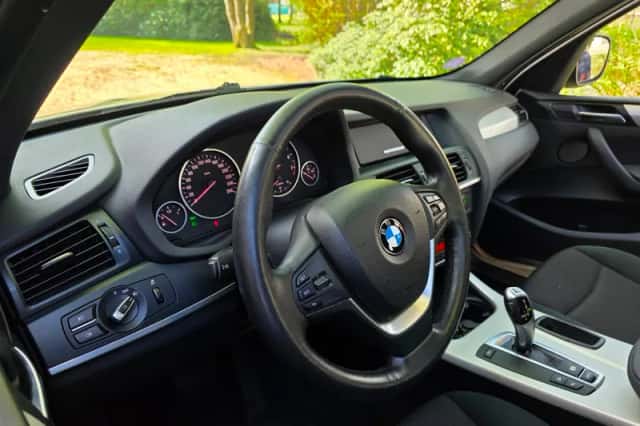 BMW X3 (2012) thumbnail 5