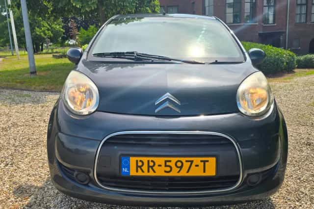 Citroën C1 (2010) thumbnail 2