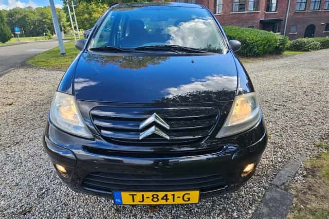 Citroën C3 (2008) thumbnail 3
