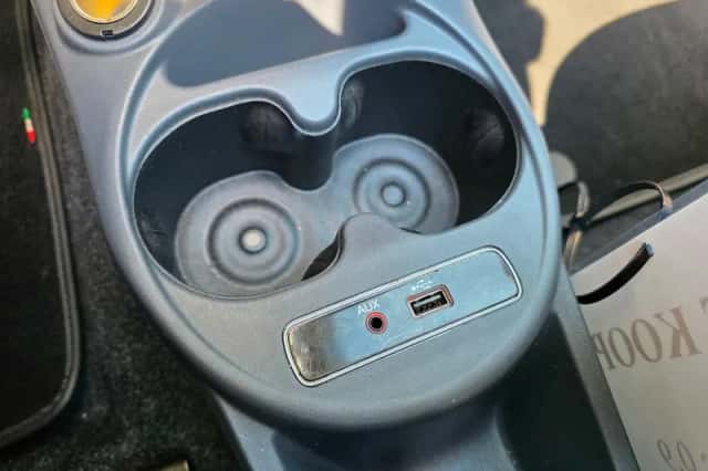 Fiat 500C (2017) thumbnail 4