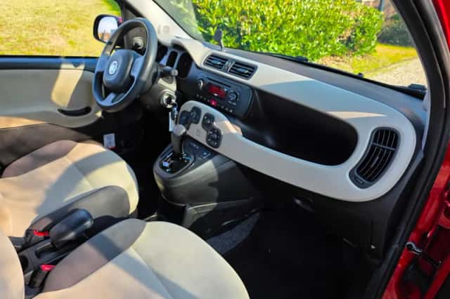 Fiat Panda (2016) thumbnail 5