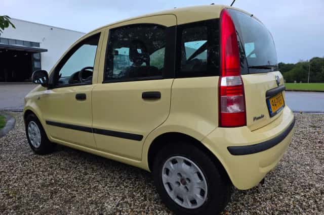 Fiat Panda (2011) thumbnail 3
