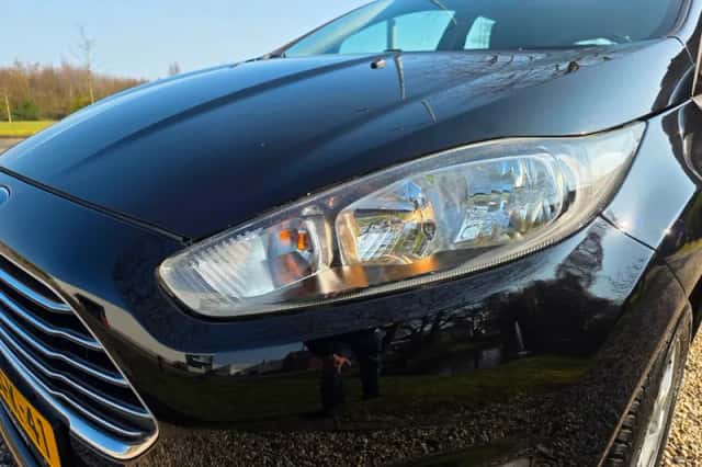 Ford Fiesta (2013) thumbnail 6