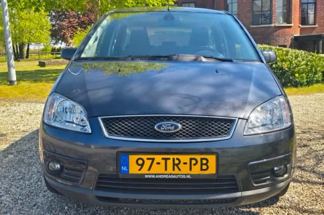 Ford Focus (2007) thumbnail 4