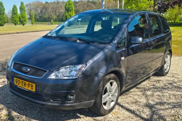 Ford Focus (2007) thumbnail 5