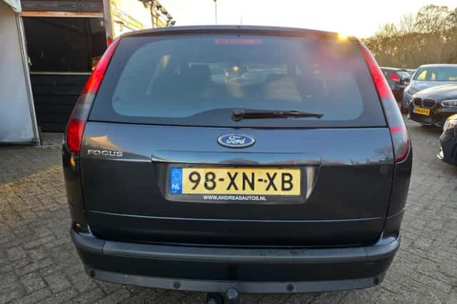 Ford Focus (2007) thumbnail 4