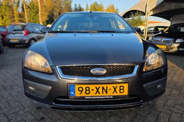 Ford Focus (2007) thumbnail 6