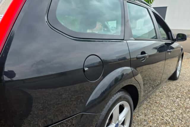 Ford Focus (2011) thumbnail 6