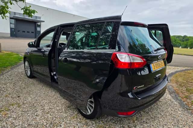 Ford Grand C-Max (2014) thumbnail 5