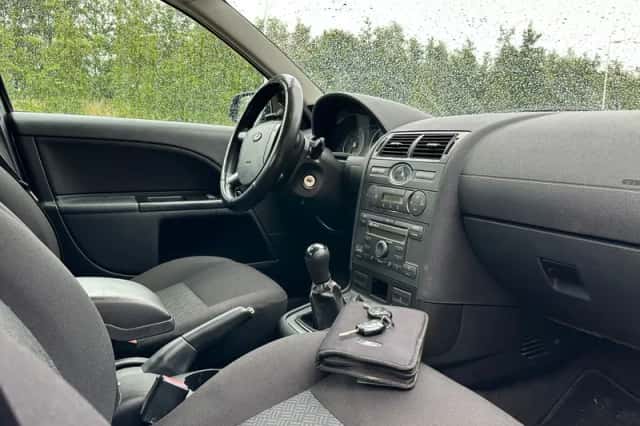 Ford Mondeo (2006) thumbnail 6
