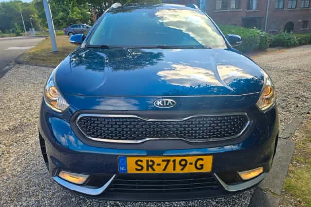 Kia Niro (2018) thumbnail 6
