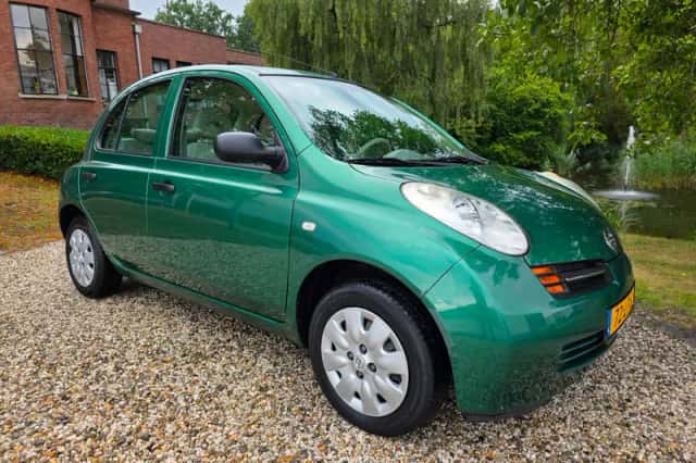 Nissan Micra (2003) thumbnail 1