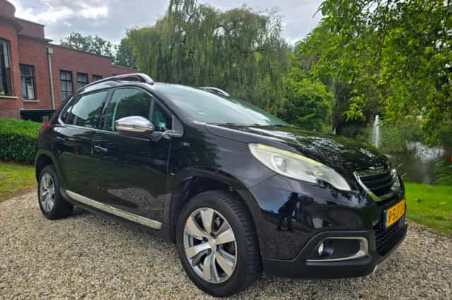 Peugeot 2008 (2013) thumbnail 1