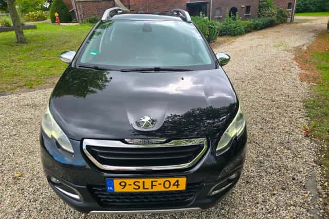 Peugeot 2008 (2013) thumbnail 5