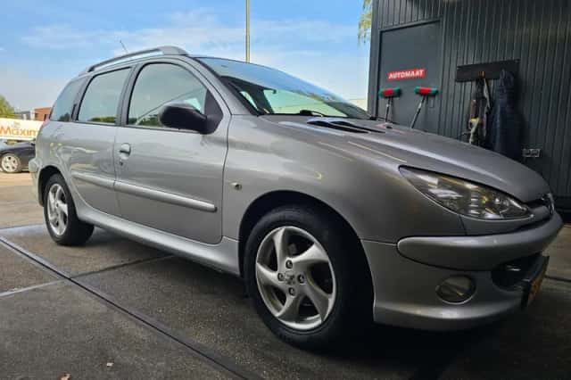 Peugeot 206 (2006) thumbnail 6