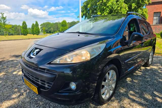 Peugeot 207 (2010) thumbnail 4