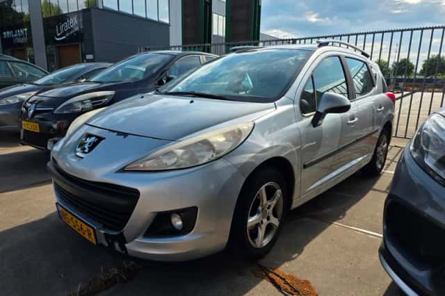 Peugeot 207 (2010) thumbnail 1