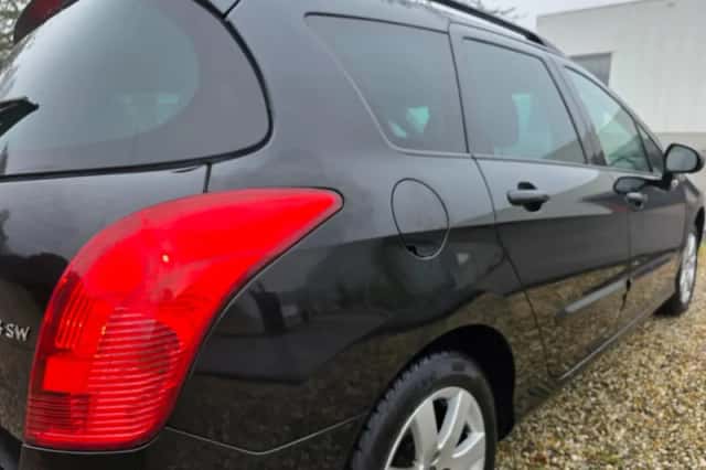 Peugeot 308 (2012) thumbnail 6