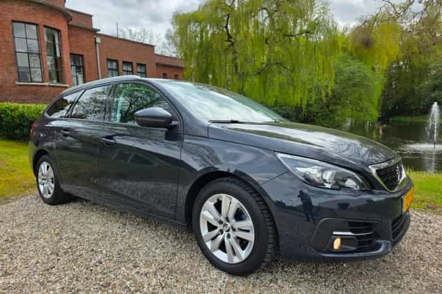 Peugeot 308 (2019) thumbnail 1