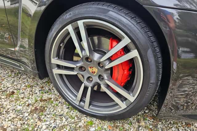 Porsche Panamera (2011) thumbnail 4