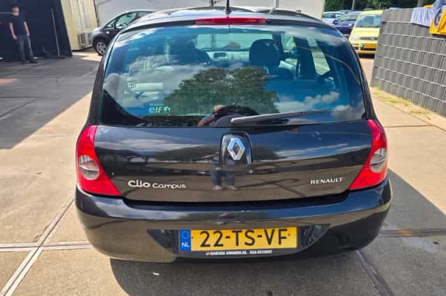 Renault Clio (2007) thumbnail 3