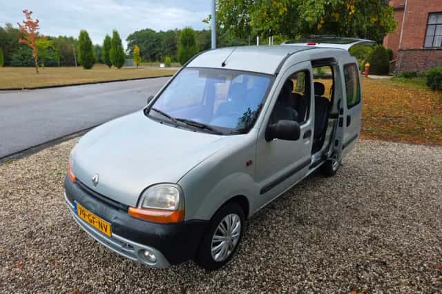 Renault Kangoo (2000) thumbnail 5
