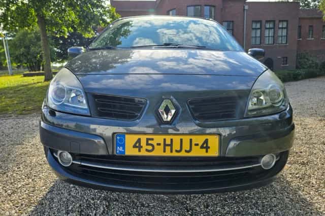 Renault Scénic (2008) thumbnail 5