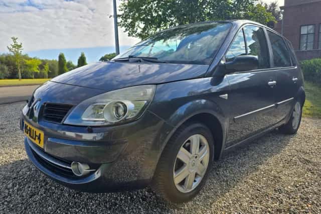 Renault Scénic (2008) thumbnail 6