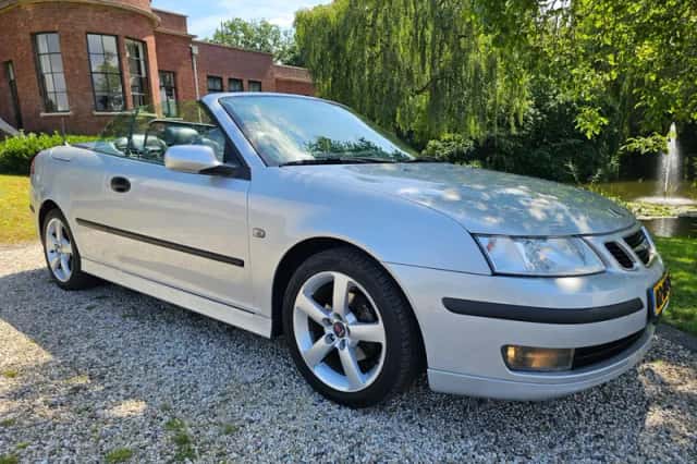 Saab 9-3 (2004) thumbnail 1
