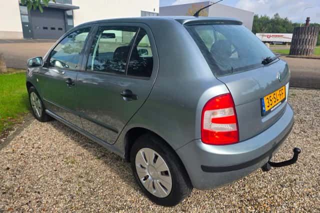 Škoda Fabia (2006) thumbnail 6